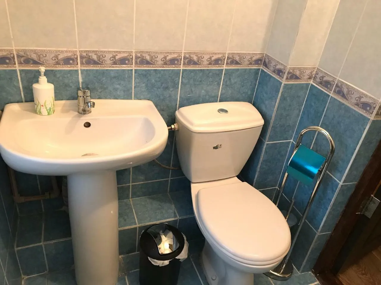 Akbulak Hotel Almaty Gæstehus